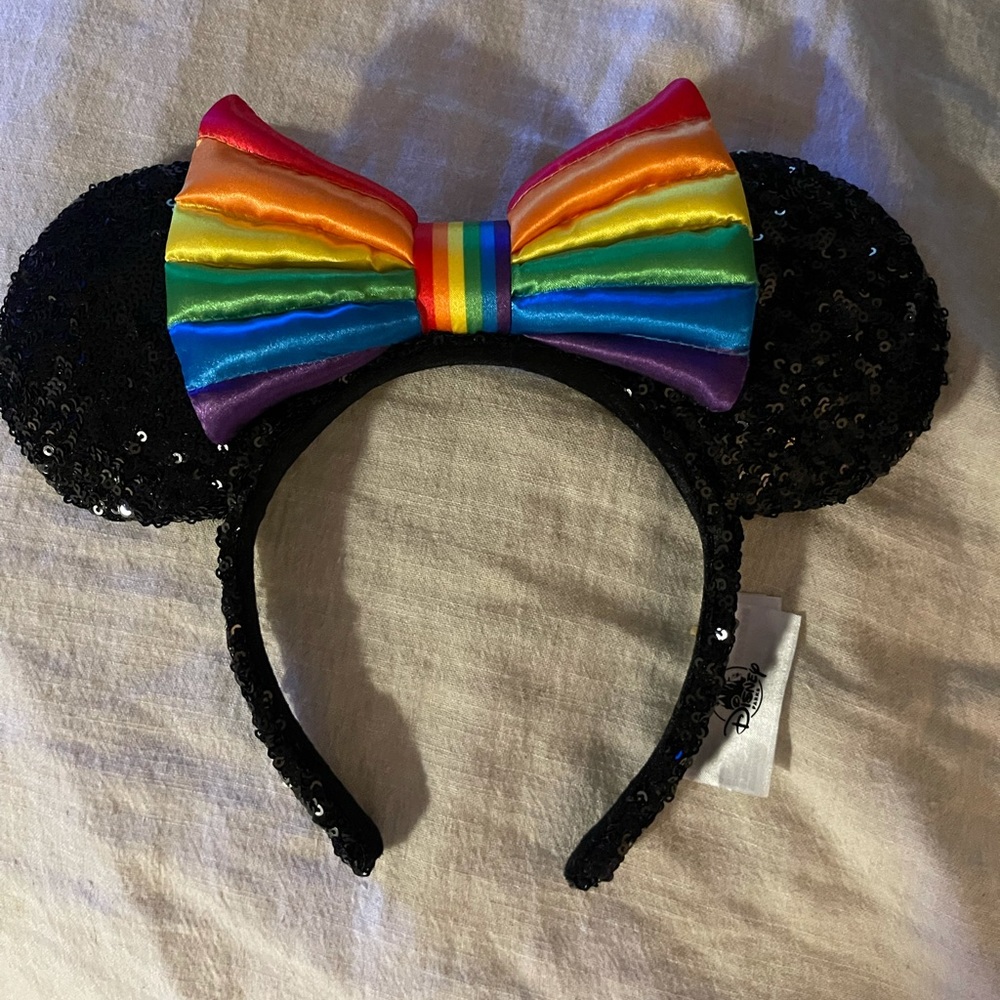 Disney sequin Mickey ears with rainbow now. NWOT.